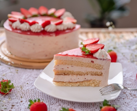Erdbeer-Mousse-Torte