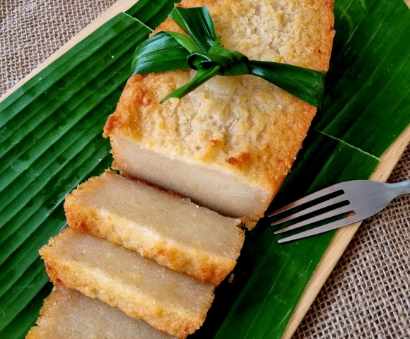 Gebackener Mungobohnen-Maniok-Kuchen